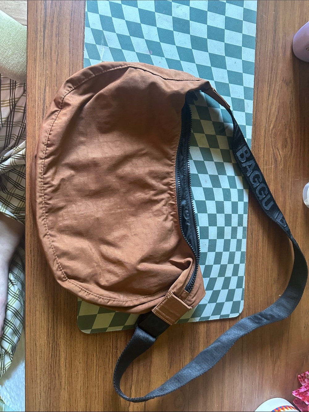 BAGGU Rust Brown Belt Bag with Branded Strap size medium